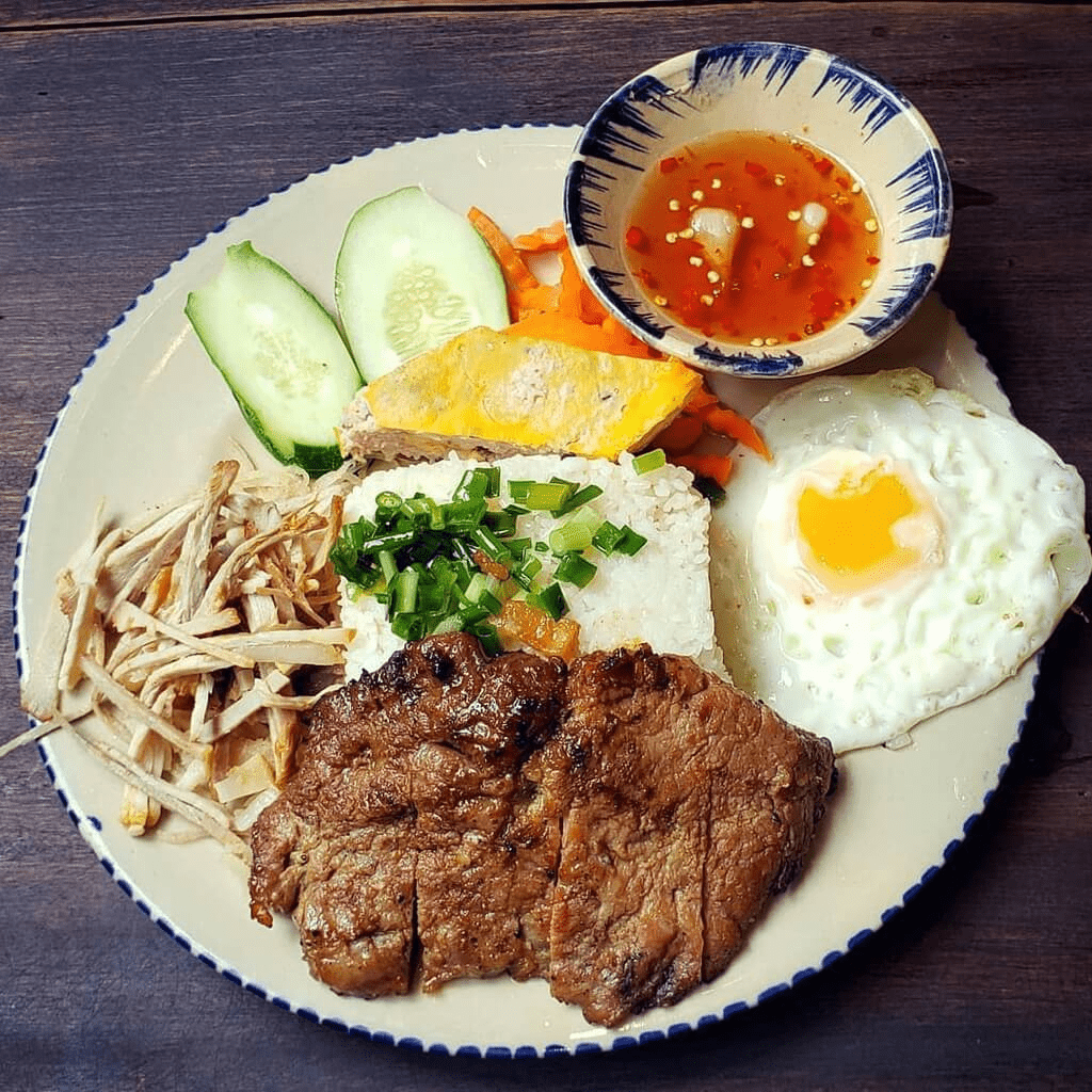 Cơm sườn 